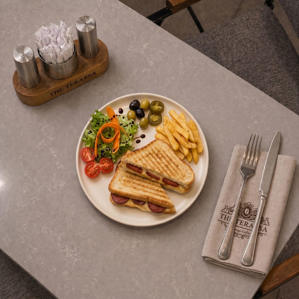 Sucuklu Tost